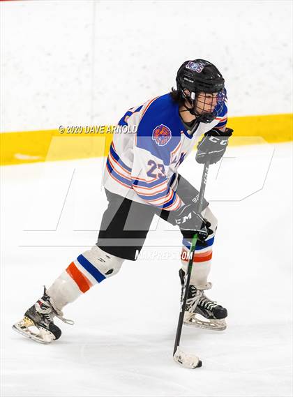 Thumbnail 2 in Hamilton-Wenham Regional @ Newton South (MIAA Division 3 North 1st Round) photogallery.