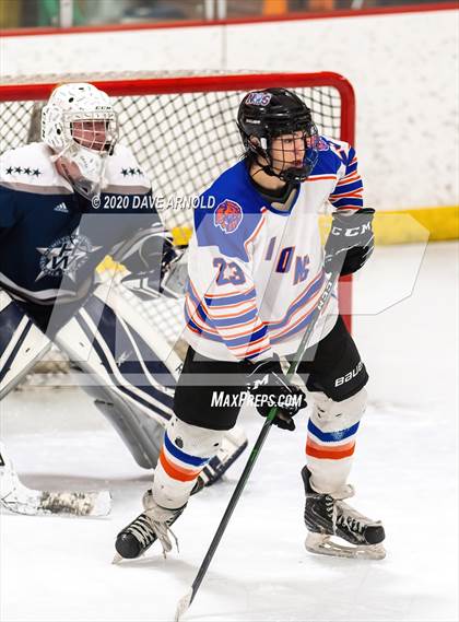 Thumbnail 3 in Hamilton-Wenham Regional @ Newton South (MIAA Division 3 North 1st Round) photogallery.