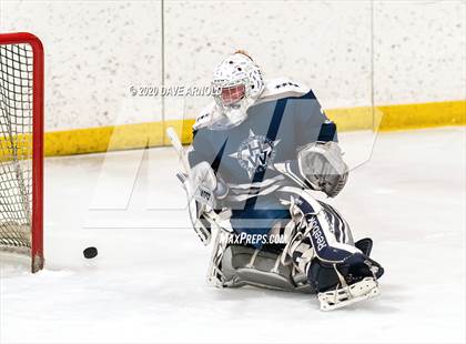 Thumbnail 2 in Hamilton-Wenham Regional @ Newton South (MIAA Division 3 North 1st Round) photogallery.