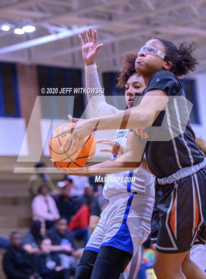 Thumbnail 1 in Westover vs. South View photogallery.