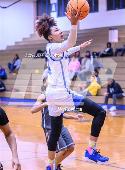 Thumbnail 1 in Westover vs. South View photogallery.