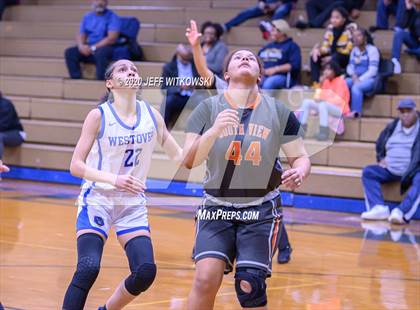 Thumbnail 1 in Westover vs. South View photogallery.