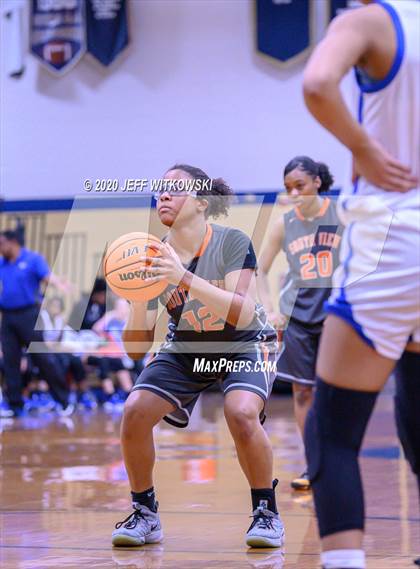 Thumbnail 1 in Westover vs. South View photogallery.