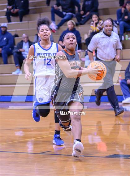 Thumbnail 1 in Westover vs. South View photogallery.