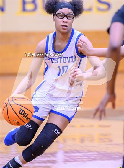 Thumbnail 2 in Westover vs. South View photogallery.