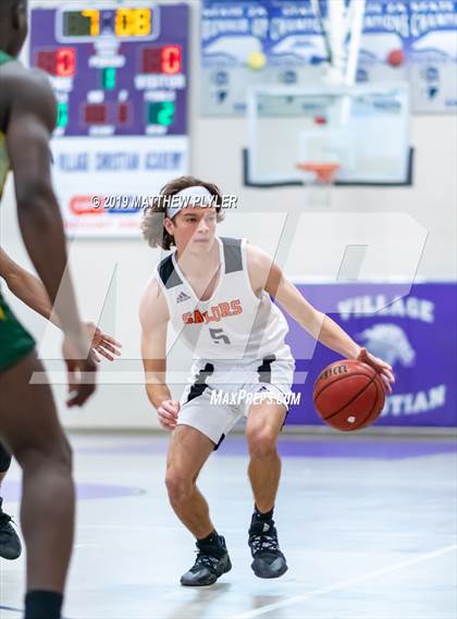 Thumbnail 1 in Sarasota vs. Sharpstown (Village Christian Holiday Tournament) photogallery.