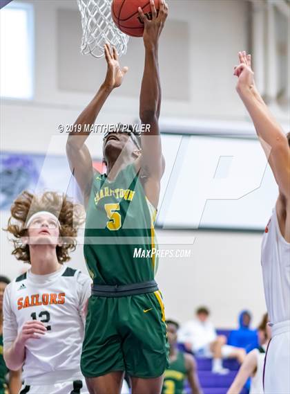 Thumbnail 1 in Sarasota vs. Sharpstown (Village Christian Holiday Tournament) photogallery.