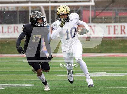 Thumbnail 3 in Althoff Catholic vs Lena-Winslow (IHSA 1A Final) photogallery.