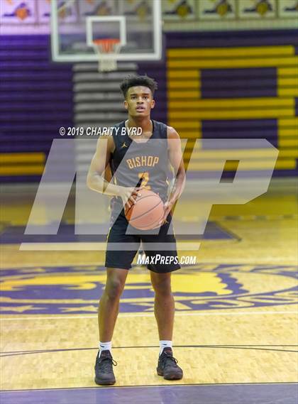 Thumbnail 2 in Friendly vs. Bishop Ireton (Glory Days Grill Tournament of Champions) photogallery.
