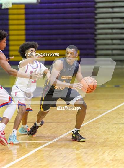 Thumbnail 3 in Friendly vs. Bishop Ireton (Glory Days Grill Tournament of Champions) photogallery.