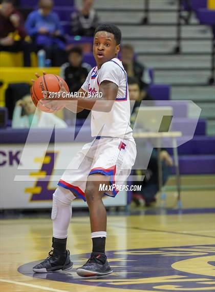 Thumbnail 3 in Friendly vs. Bishop Ireton (Glory Days Grill Tournament of Champions) photogallery.
