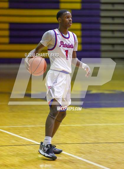 Thumbnail 2 in Friendly vs. Bishop Ireton (Glory Days Grill Tournament of Champions) photogallery.