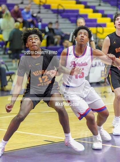 Thumbnail 3 in Friendly vs. Bishop Ireton (Glory Days Grill Tournament of Champions) photogallery.
