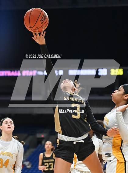 Thumbnail 2 in Memorial vs Amarillo (UIL 5A State Semifinal) photogallery.