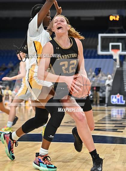 Thumbnail 2 in Memorial vs Amarillo (UIL 5A State Semifinal) photogallery.