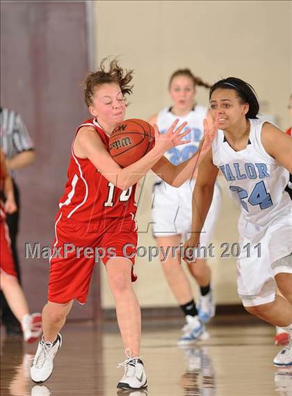 Thumbnail 1 in Valor Christian vs. Arvada photogallery.