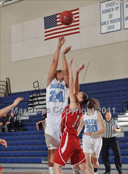 Thumbnail 2 in Valor Christian vs. Arvada photogallery.