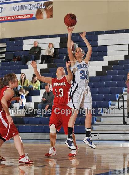 Thumbnail 2 in Valor Christian vs. Arvada photogallery.