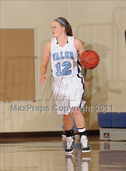 Thumbnail 1 in Valor Christian vs. Arvada photogallery.