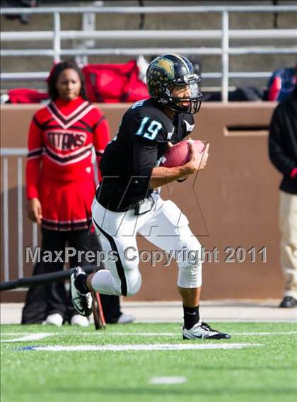 Thumbnail 3 in Pasadena Memorial vs Port Arthur Memorial (5A Region 3 Bi-District Playoffs) photogallery.