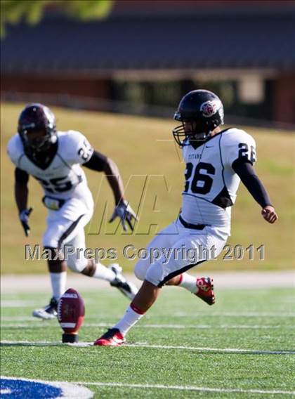 Thumbnail 1 in Pasadena Memorial vs Port Arthur Memorial (5A Region 3 Bi-District Playoffs) photogallery.