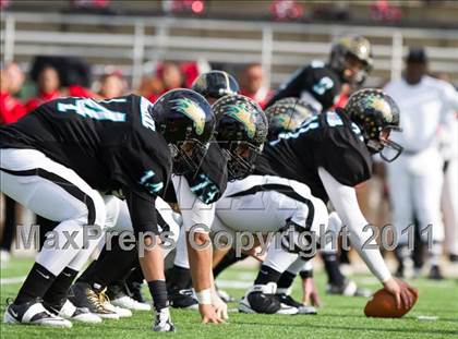 Thumbnail 2 in Pasadena Memorial vs Port Arthur Memorial (5A Region 3 Bi-District Playoffs) photogallery.
