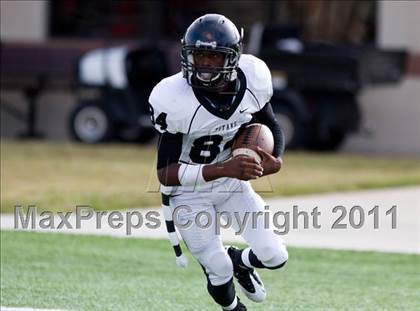 Thumbnail 2 in Pasadena Memorial vs Port Arthur Memorial (5A Region 3 Bi-District Playoffs) photogallery.