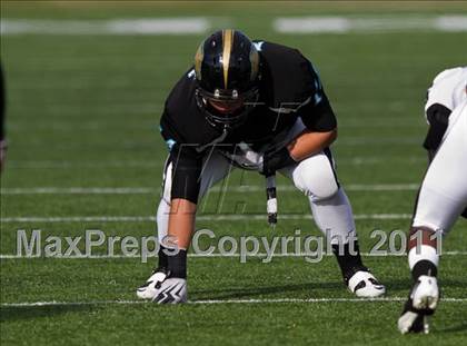 Thumbnail 3 in Pasadena Memorial vs Port Arthur Memorial (5A Region 3 Bi-District Playoffs) photogallery.