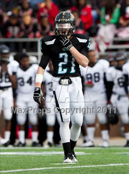 Thumbnail 3 in Pasadena Memorial vs Port Arthur Memorial (5A Region 3 Bi-District Playoffs) photogallery.