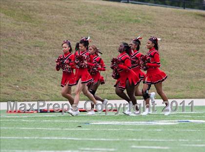 Thumbnail 1 in Pasadena Memorial vs Port Arthur Memorial (5A Region 3 Bi-District Playoffs) photogallery.