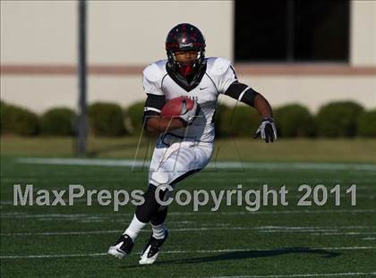 Thumbnail 3 in Pasadena Memorial vs Port Arthur Memorial (5A Region 3 Bi-District Playoffs) photogallery.