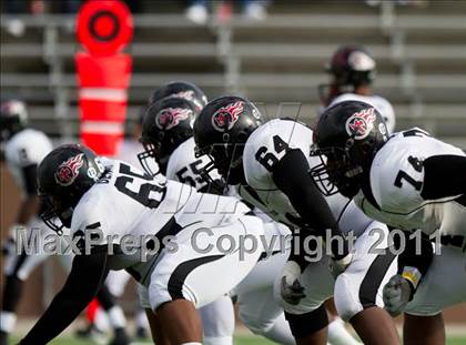 Thumbnail 1 in Pasadena Memorial vs Port Arthur Memorial (5A Region 3 Bi-District Playoffs) photogallery.