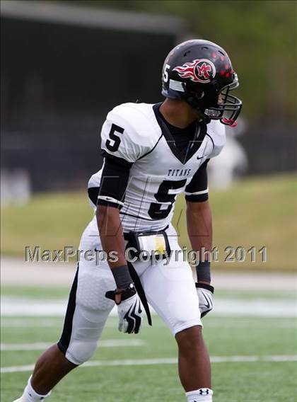 Thumbnail 2 in Pasadena Memorial vs Port Arthur Memorial (5A Region 3 Bi-District Playoffs) photogallery.