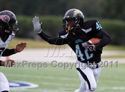Thumbnail 3 in Pasadena Memorial vs Port Arthur Memorial (5A Region 3 Bi-District Playoffs) photogallery.
