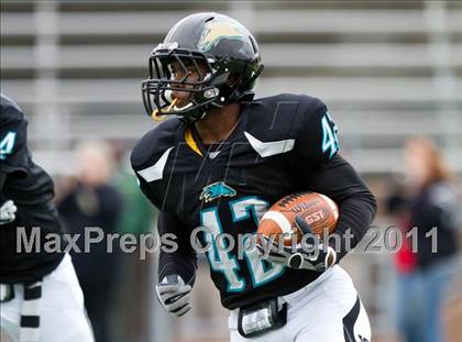 Thumbnail 3 in Pasadena Memorial vs Port Arthur Memorial (5A Region 3 Bi-District Playoffs) photogallery.