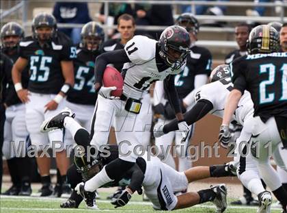 Thumbnail 2 in Pasadena Memorial vs Port Arthur Memorial (5A Region 3 Bi-District Playoffs) photogallery.
