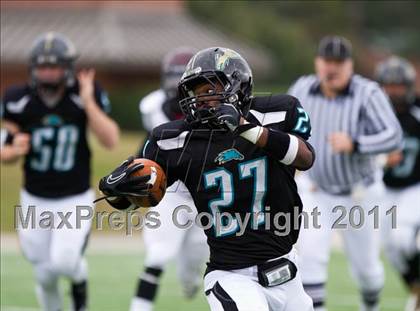 Thumbnail 2 in Pasadena Memorial vs Port Arthur Memorial (5A Region 3 Bi-District Playoffs) photogallery.