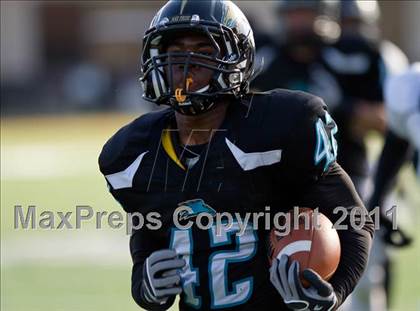 Thumbnail 2 in Pasadena Memorial vs Port Arthur Memorial (5A Region 3 Bi-District Playoffs) photogallery.