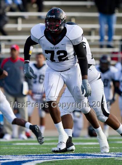 Thumbnail 2 in Pasadena Memorial vs Port Arthur Memorial (5A Region 3 Bi-District Playoffs) photogallery.