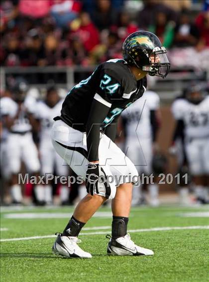 Thumbnail 3 in Pasadena Memorial vs Port Arthur Memorial (5A Region 3 Bi-District Playoffs) photogallery.
