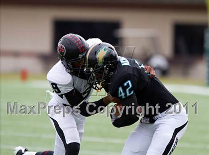 Thumbnail 1 in Pasadena Memorial vs Port Arthur Memorial (5A Region 3 Bi-District Playoffs) photogallery.