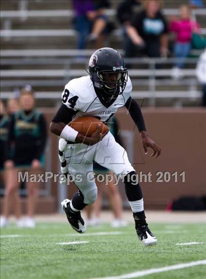 Thumbnail 2 in Pasadena Memorial vs Port Arthur Memorial (5A Region 3 Bi-District Playoffs) photogallery.