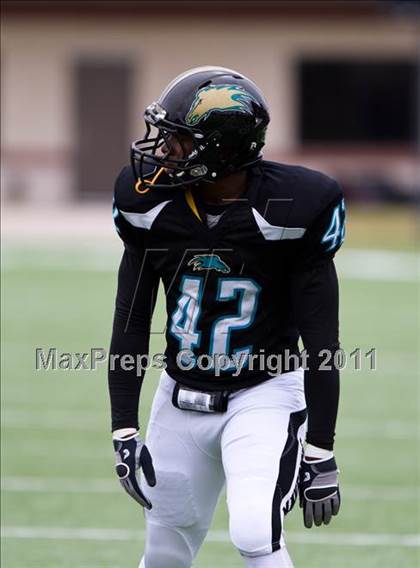 Thumbnail 1 in Pasadena Memorial vs Port Arthur Memorial (5A Region 3 Bi-District Playoffs) photogallery.