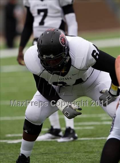 Thumbnail 3 in Pasadena Memorial vs Port Arthur Memorial (5A Region 3 Bi-District Playoffs) photogallery.