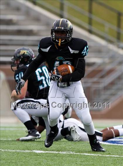 Thumbnail 1 in Pasadena Memorial vs Port Arthur Memorial (5A Region 3 Bi-District Playoffs) photogallery.