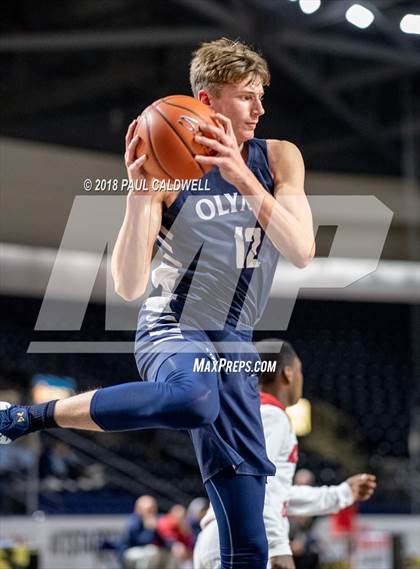 Thumbnail 3 in Kennedy Catholic vs. Olympia photogallery.