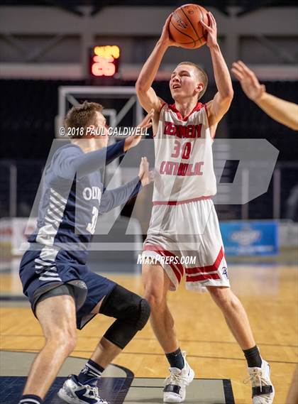 Thumbnail 3 in Kennedy Catholic vs. Olympia photogallery.