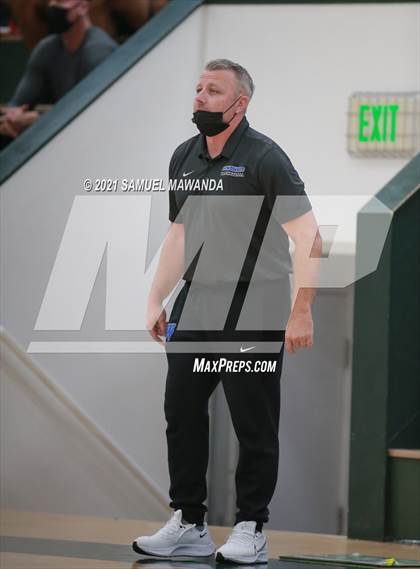 Thumbnail 2 in St. Monica vs Windward (West Side Tip Off Classic) photogallery.