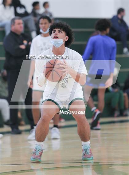 Thumbnail 2 in St. Monica vs Windward (West Side Tip Off Classic) photogallery.