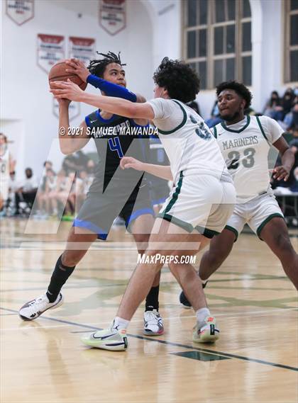 Thumbnail 1 in St. Monica vs Windward (West Side Tip Off Classic) photogallery.